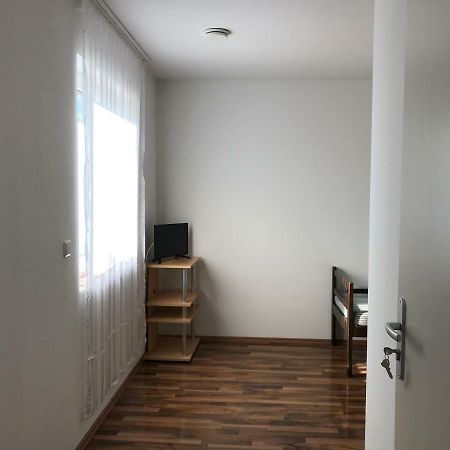 Monteurzimmer Sankt Augustin Bagian luar foto