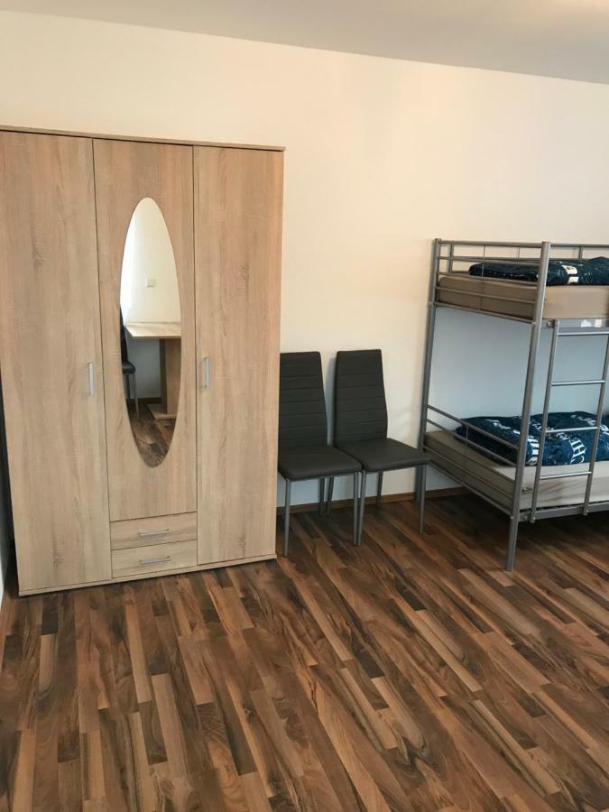 Monteurzimmer Sankt Augustin Bagian luar foto