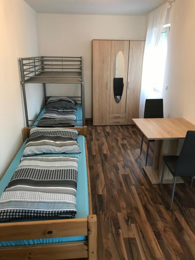Monteurzimmer Sankt Augustin Bagian luar foto